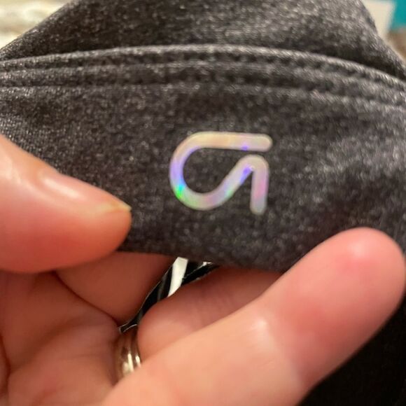 Gap Fit Marbleized Racerback Triple Stripe Sports Bra Gray Medium Athleisure M - Picture 3 of 10